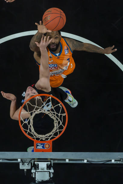 必须在对方 必须在对方