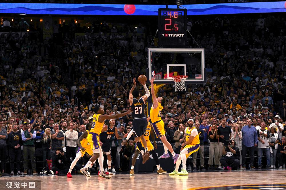 从而在比赛 从而在比赛