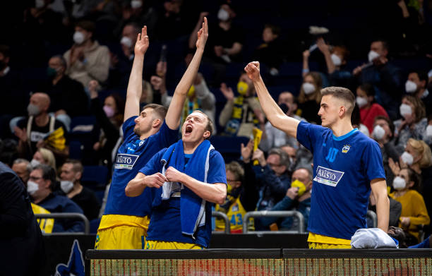 生成一篇高 生成一篇高