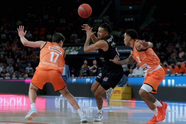 上屡有斩获 上屡有斩获